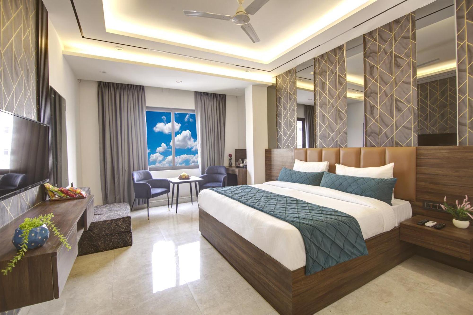 Hotel Hsp Plaza Нью-Дели Экстерьер фото