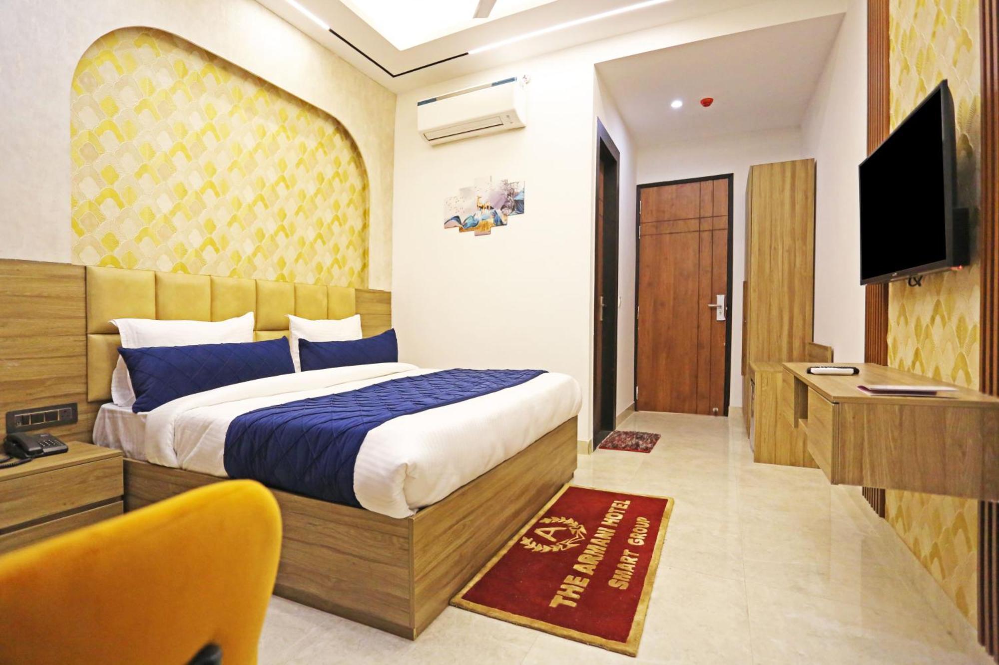 Hotel Hsp Plaza Нью-Дели Экстерьер фото